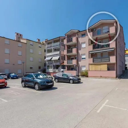Apartment Near The Center/beach Pula